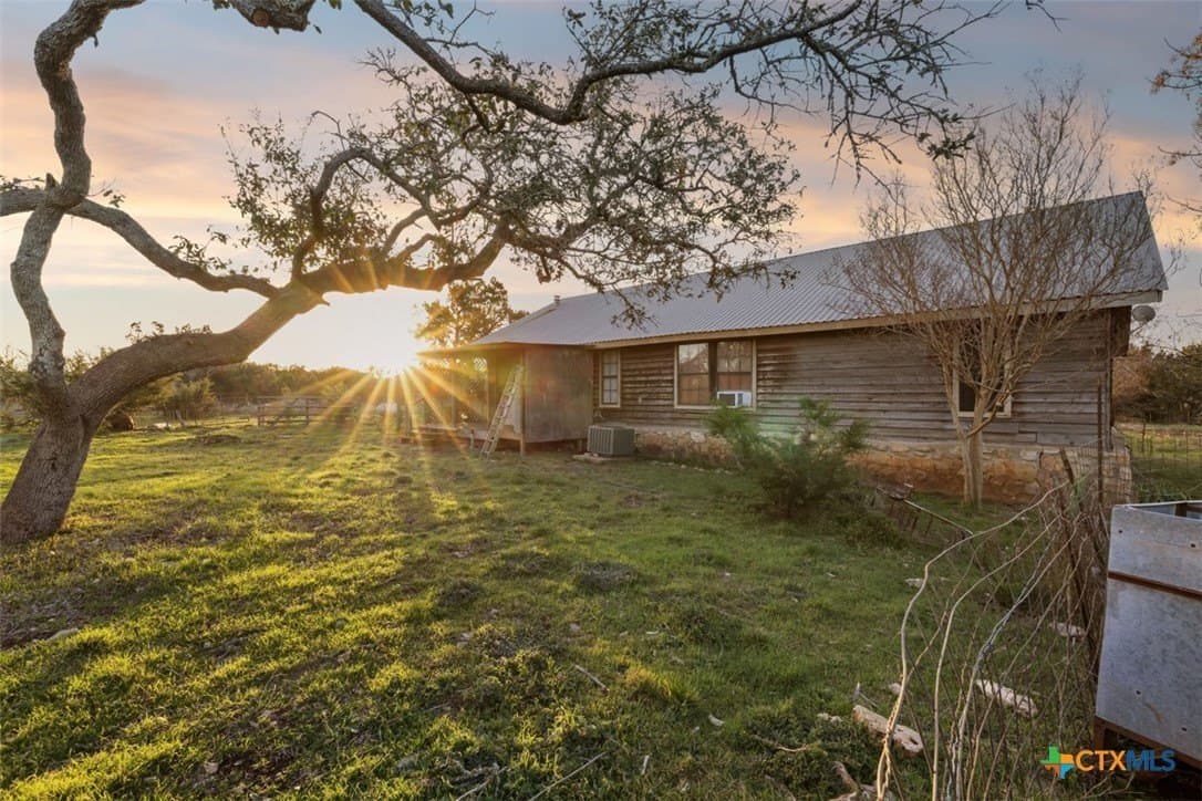 10 acres in Blanco County - photo 16