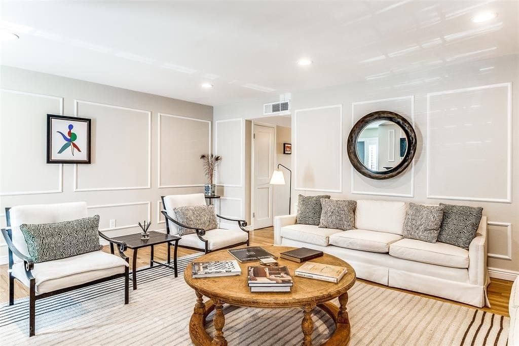 11.05 acres in Dallas County gallery image 2