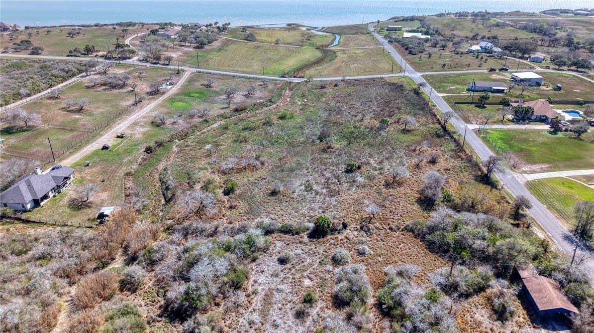 5.54 acres in San Patricio County - photo 14