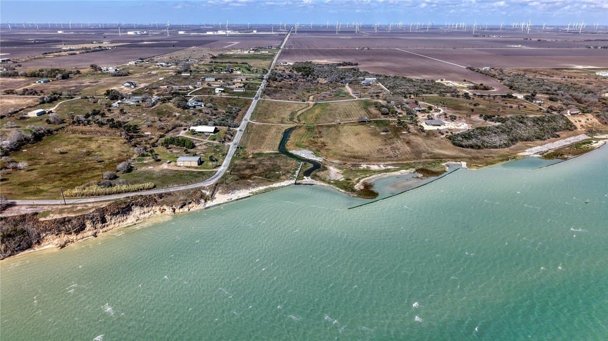 5.54 acres in San Patricio County - photo 12