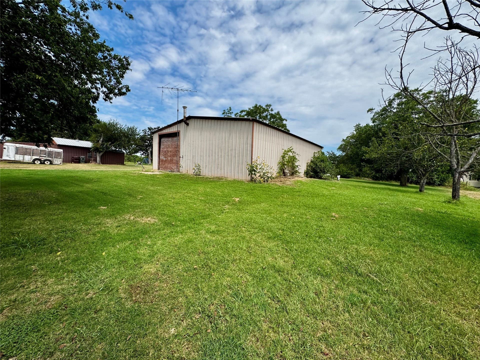 10.4 acres in McLennan County - photo 2