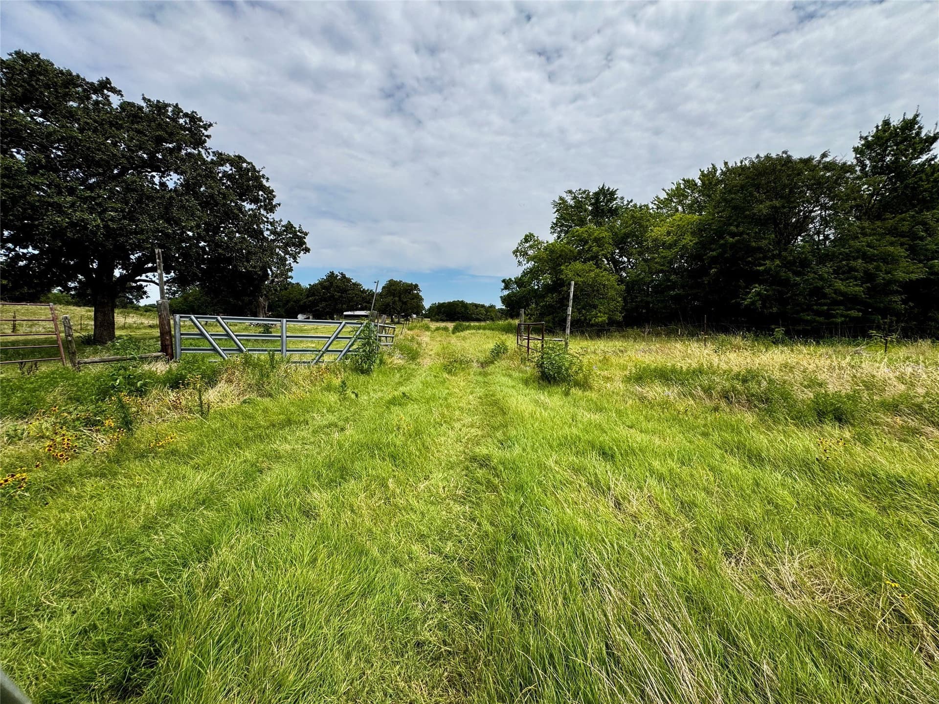 10.4 acres in McLennan County - photo 10