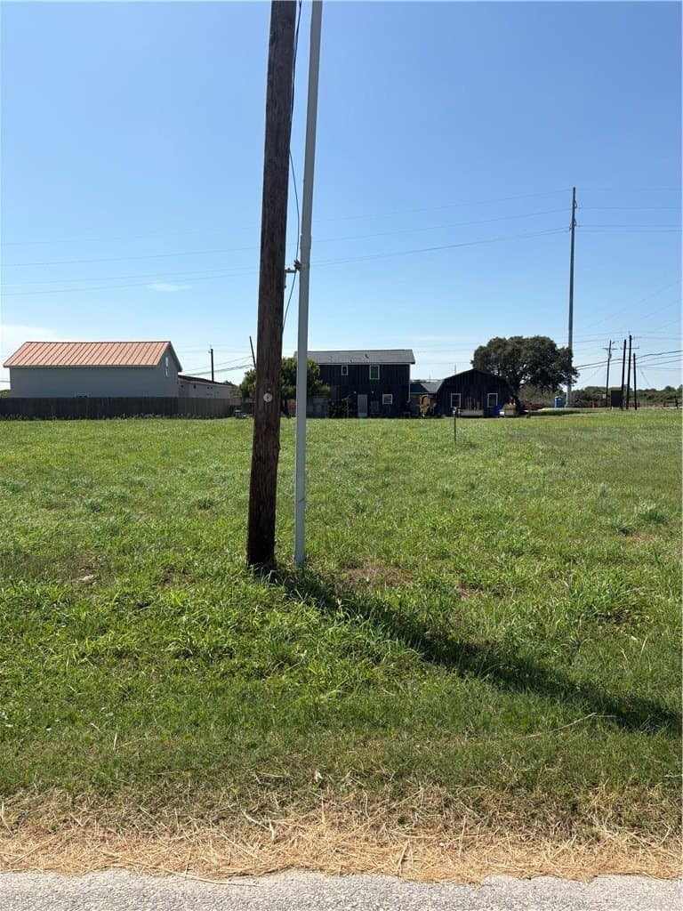 0.17 acres in Nueces County - photo 4
