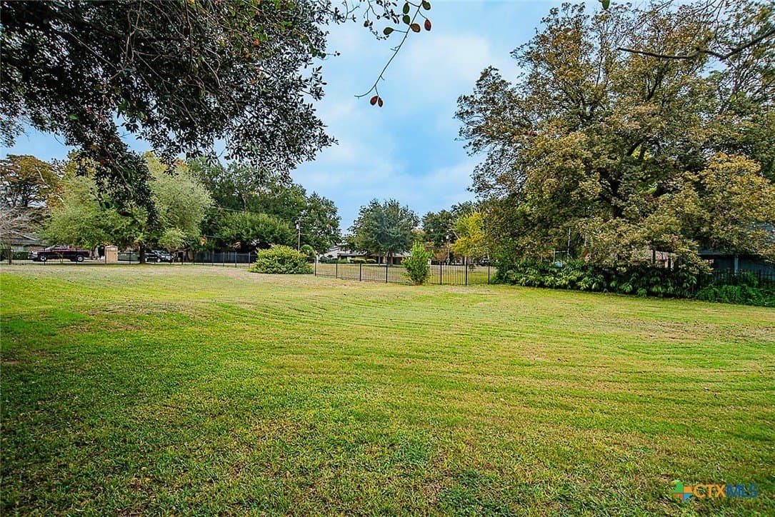 0.22 acres in Guadalupe County - photo 6