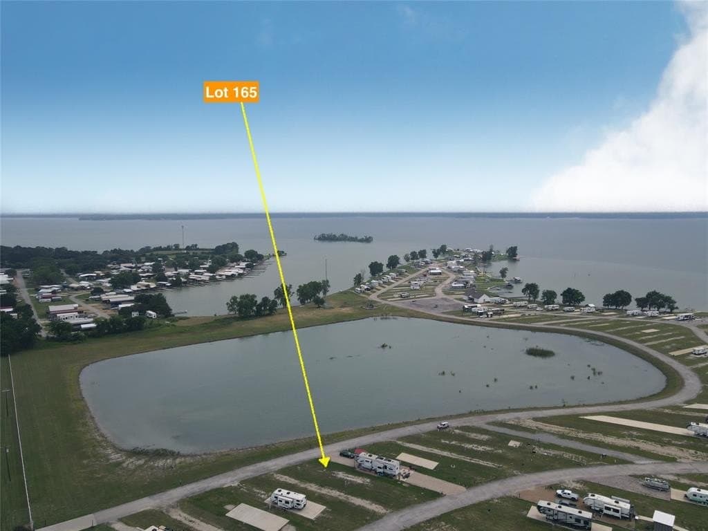 0.08 acres in Navarro County