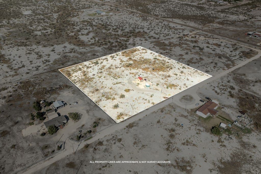 5.01 acres in Pecos County gallery image 3