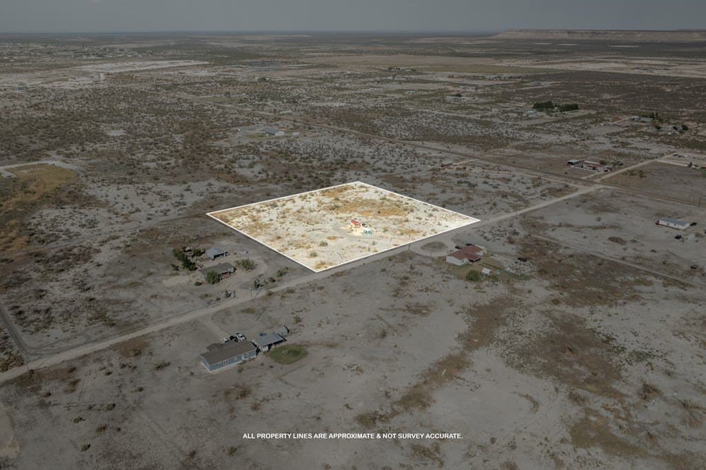 5.01 acres in Pecos County gallery image 4