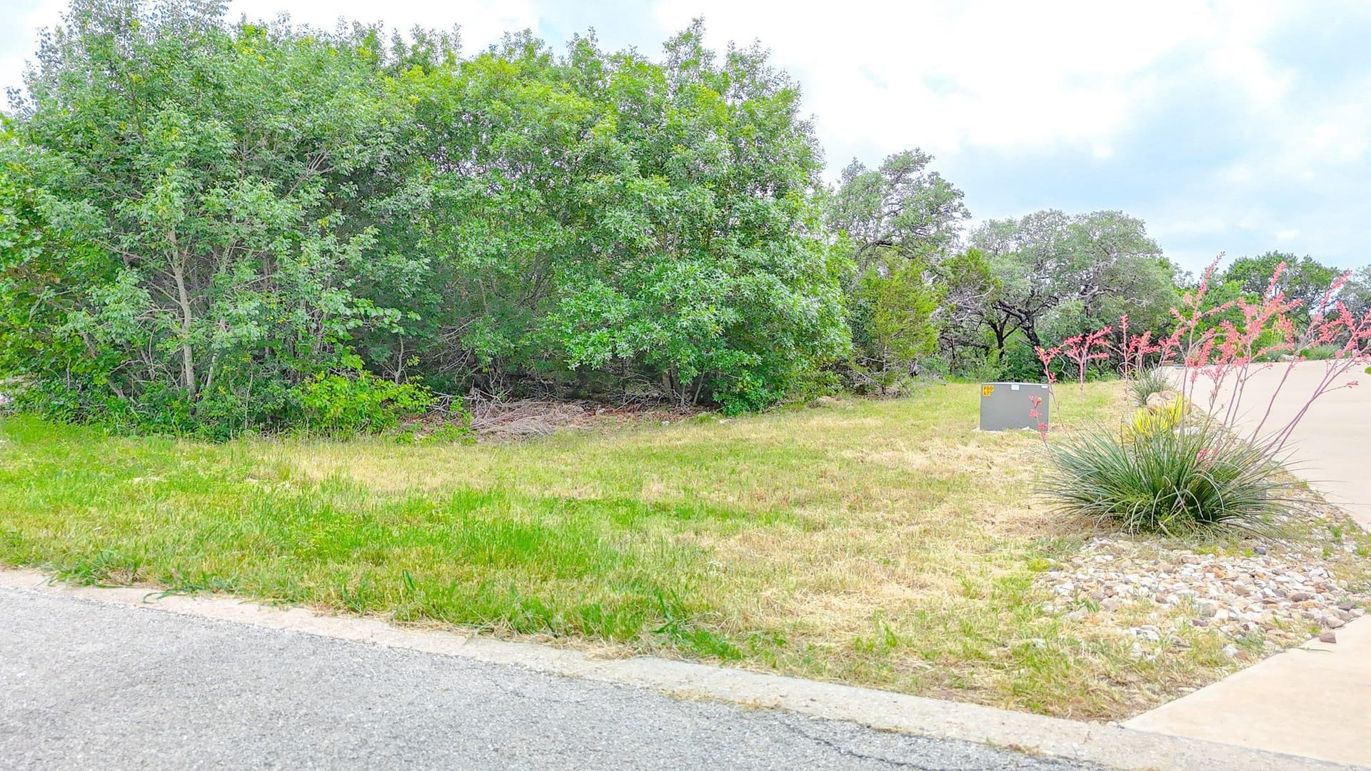 1.14 acres in Johnson County - photo 2