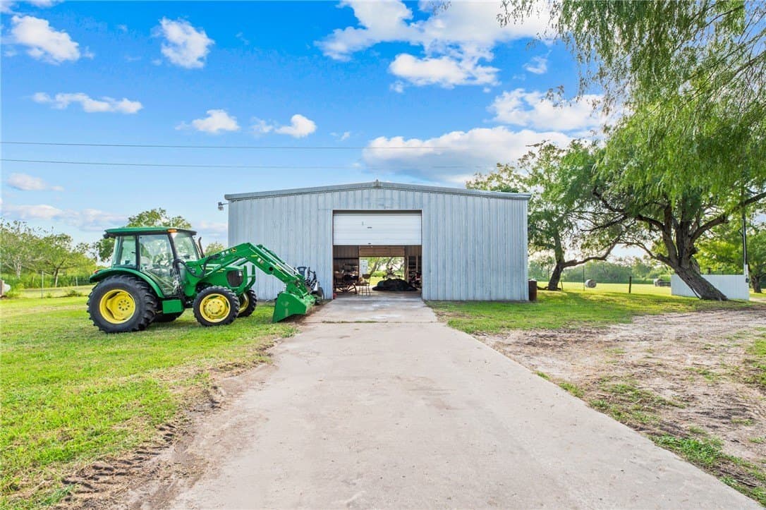 52.08 acres in Kenedy County - photo 9