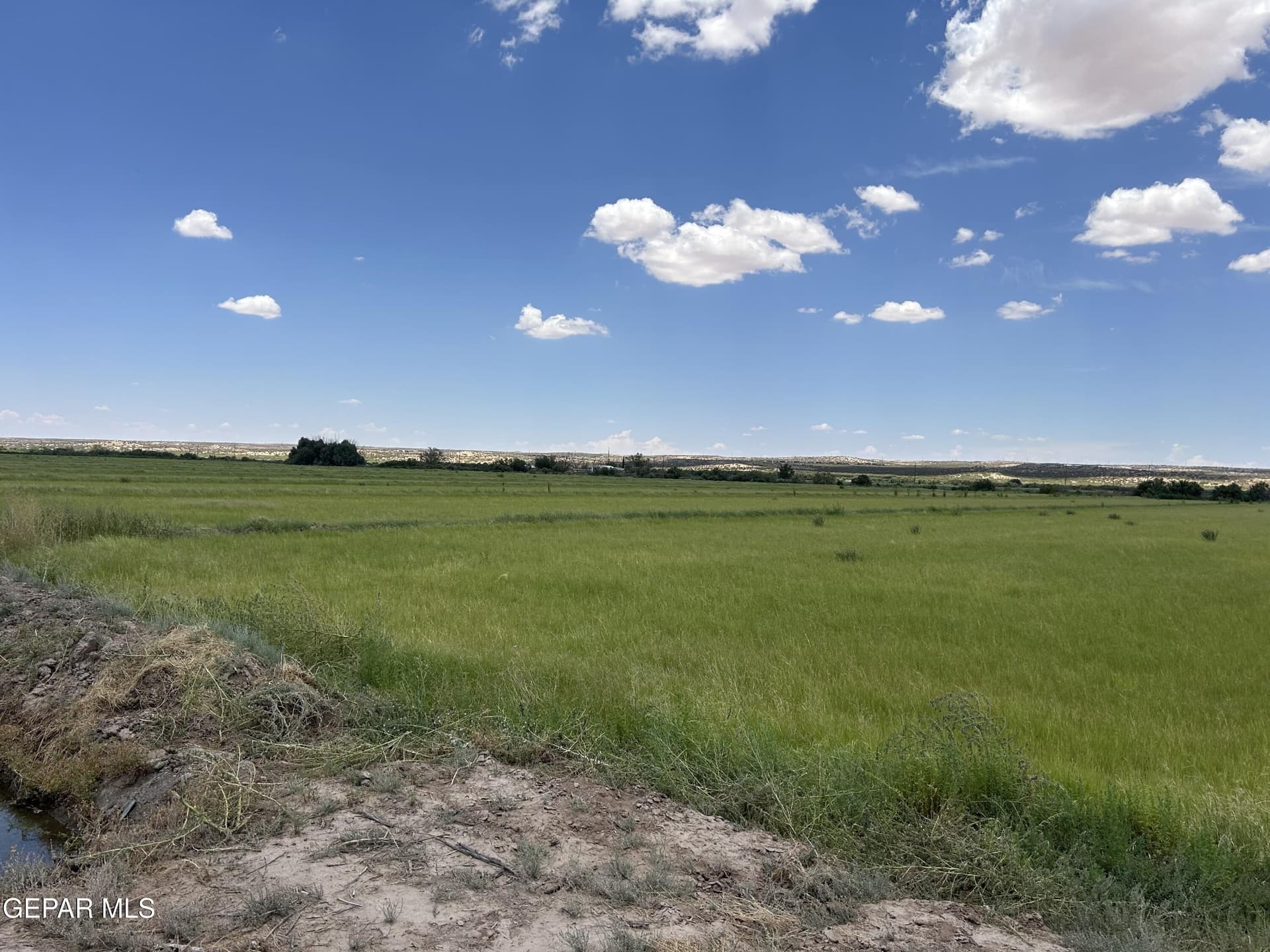 106.59 acres in Hudspeth County - photo 12