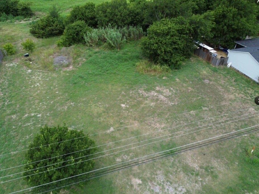 0.21 acres in Ellis County gallery image 3