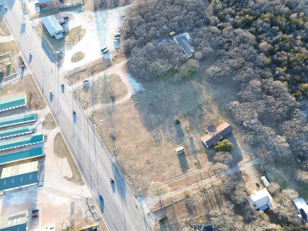 1.96 acres in Johnson County gallery image 2