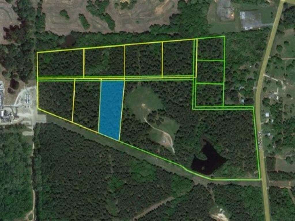 4 acres in Harrison County