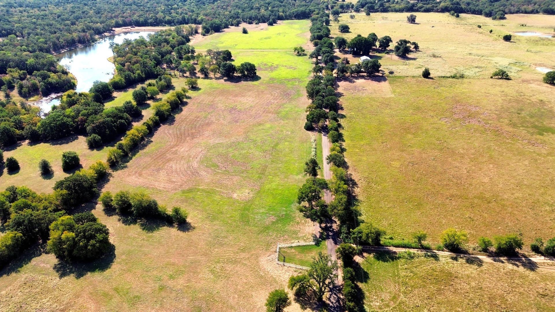 1 acres in Freestone County - photo 14