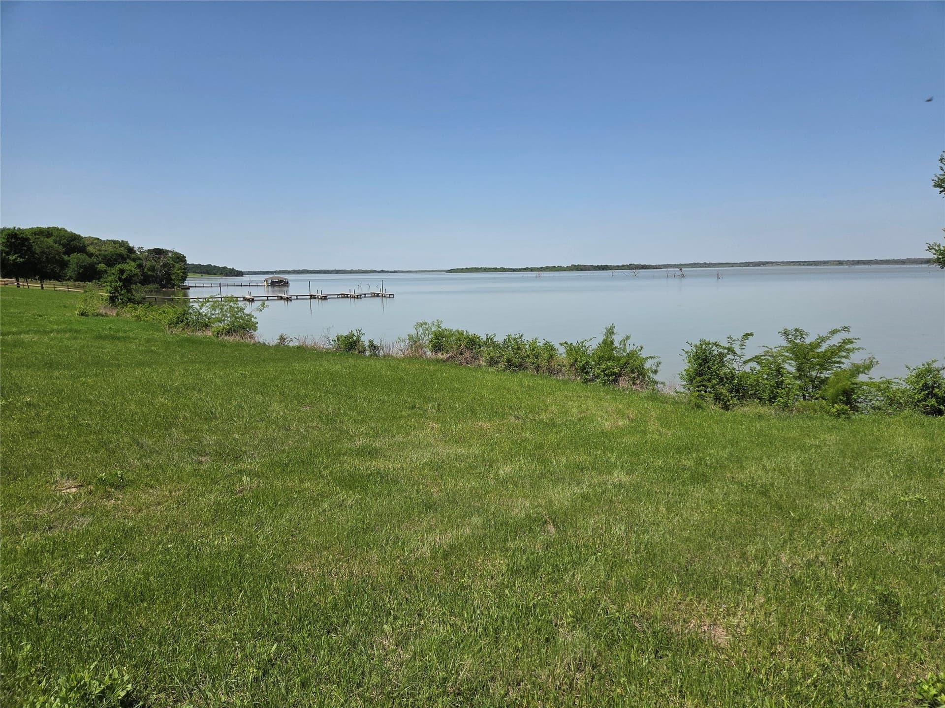 1.14 acres in Navarro County - photo 2