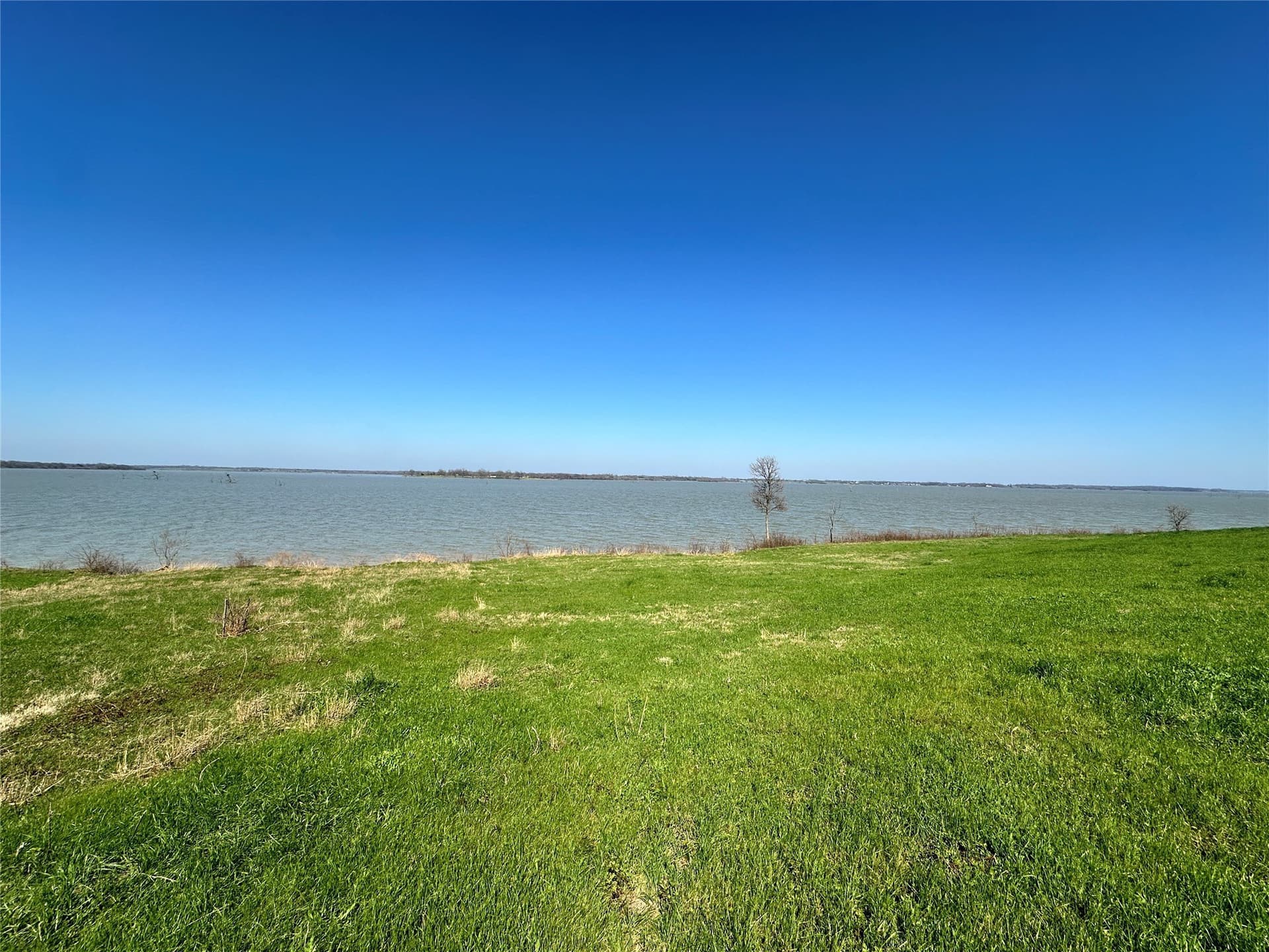 1.14 acres in Navarro County - photo 12