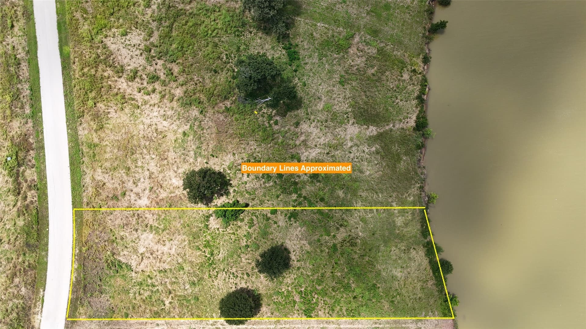 1.14 acres in Navarro County - photo 3
