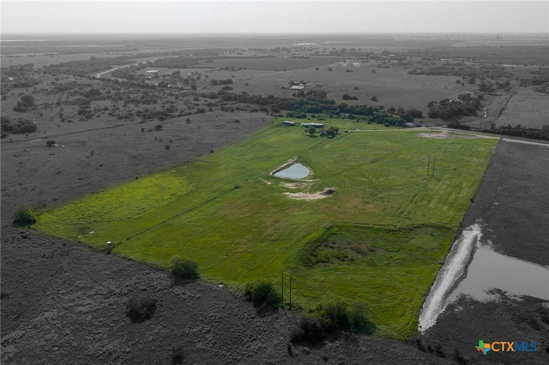 29.45 acres in Victoria County gallery image 2