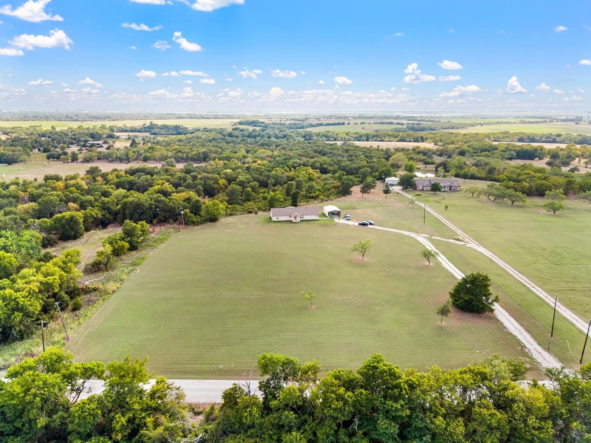 10.38 acres in Navarro County featured view