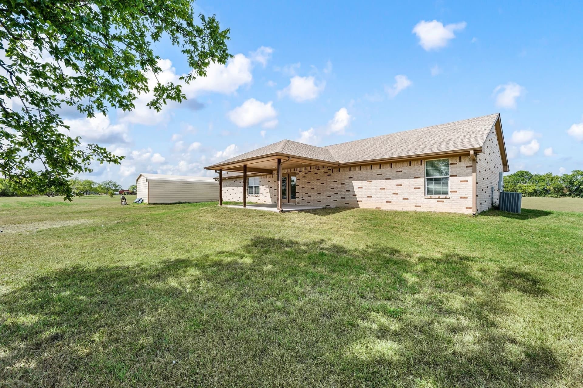 10.38 acres in Navarro County - photo 34