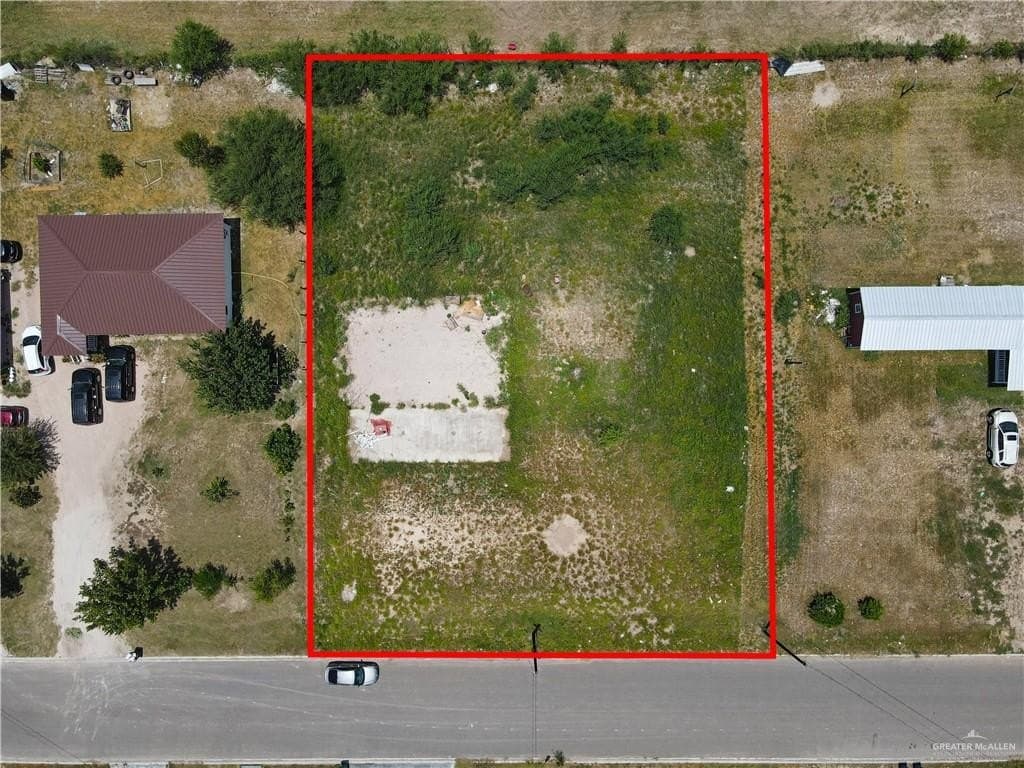 0.5 acres in Hidalgo County - photo 9