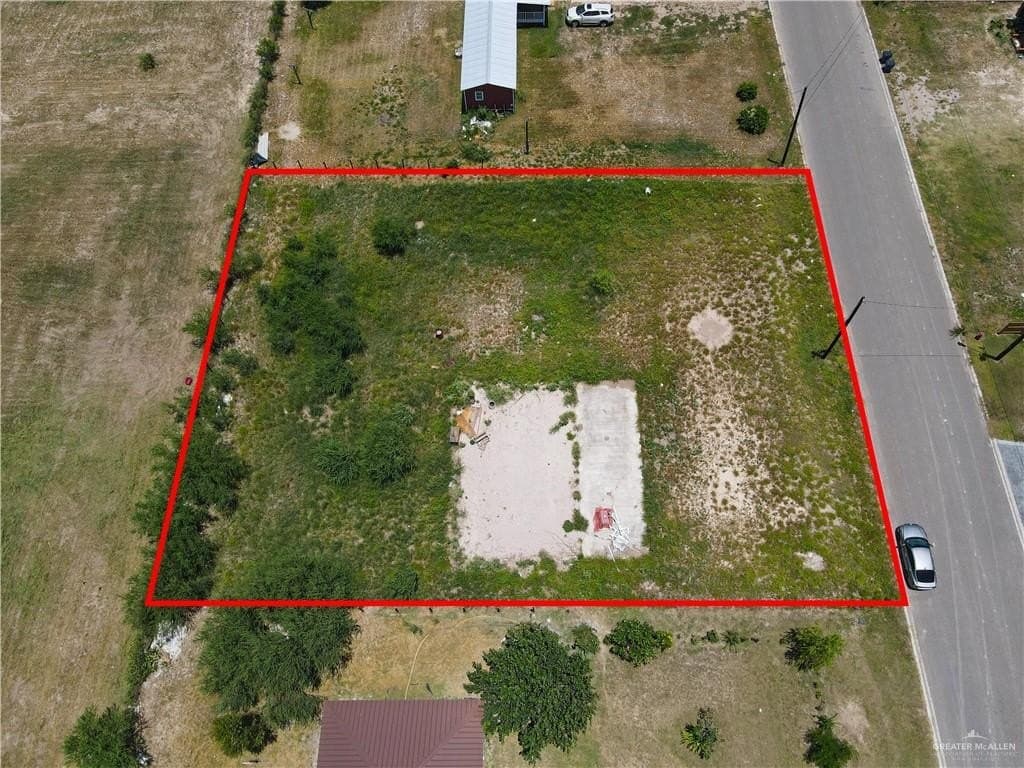 0.5 acres in Hidalgo County - photo 8