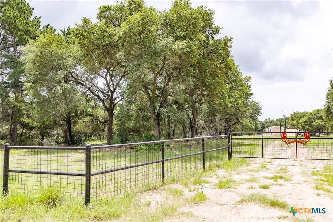11.93 acres in Lavaca County - photo 22