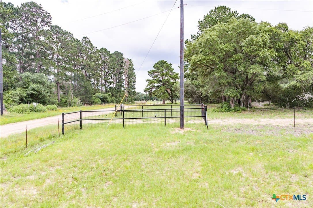 11.93 acres in Lavaca County - photo 27