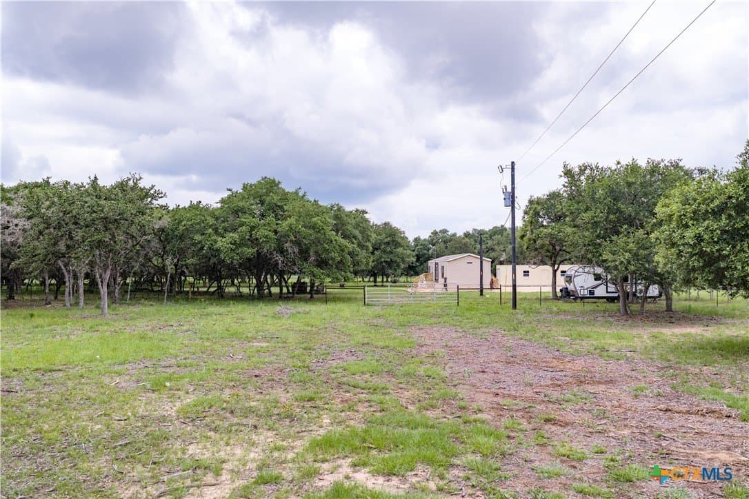 11.93 acres in Lavaca County - photo 24