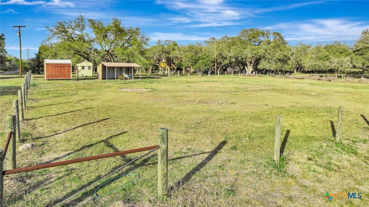 2.58 acres in Victoria County - photo 15