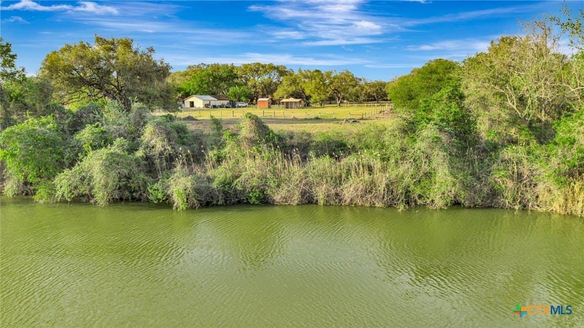 2.58 acres in Victoria County - photo 23