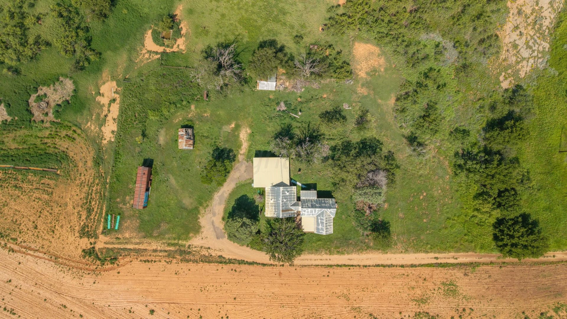 140 acres in Collingsworth County gallery image 4