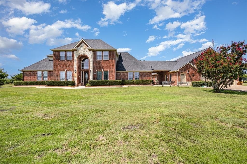 10 acres in Collin County gallery image 2