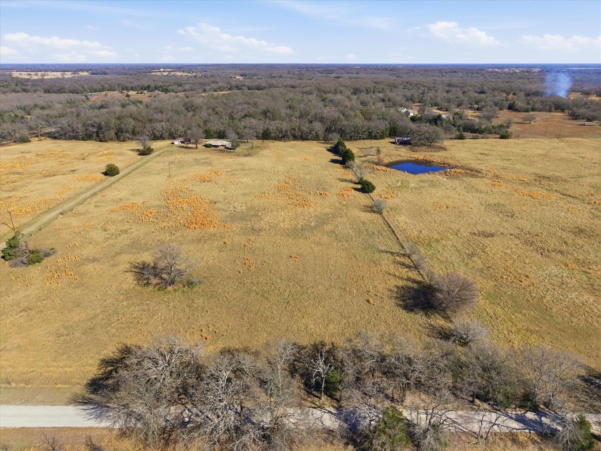 5 acres in Kaufman County gallery image 3