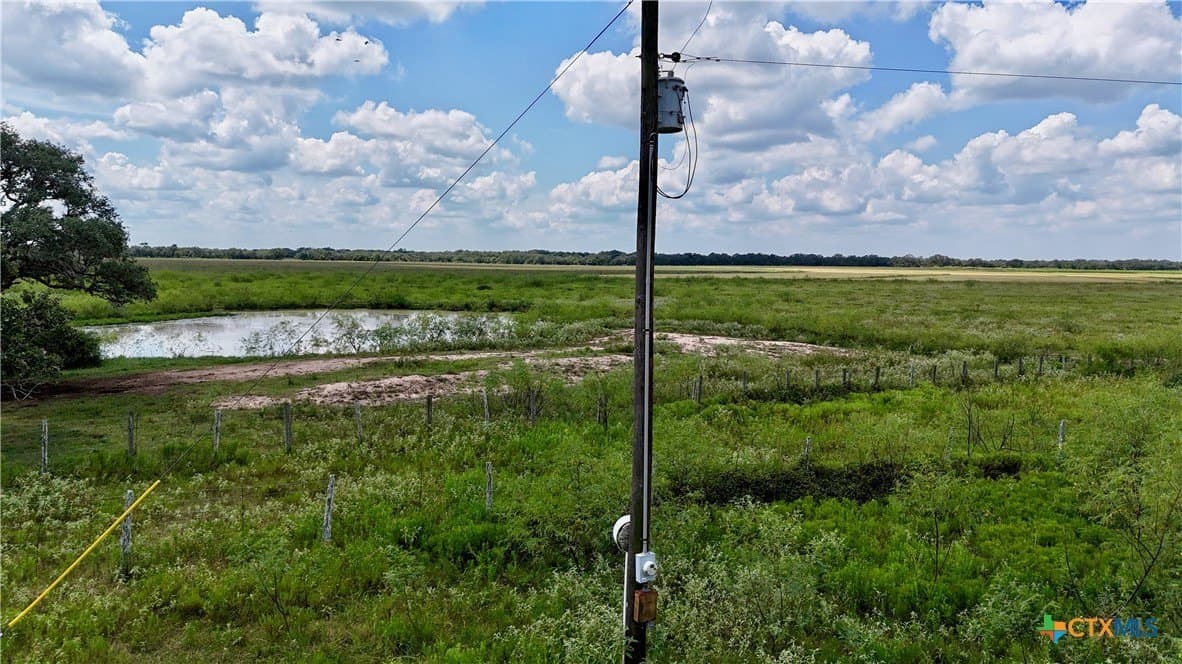 83 acres in Lavaca County gallery image 3