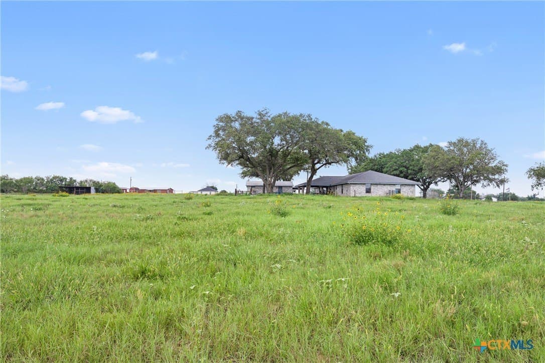 1.08 acres in Wilson County - photo 10