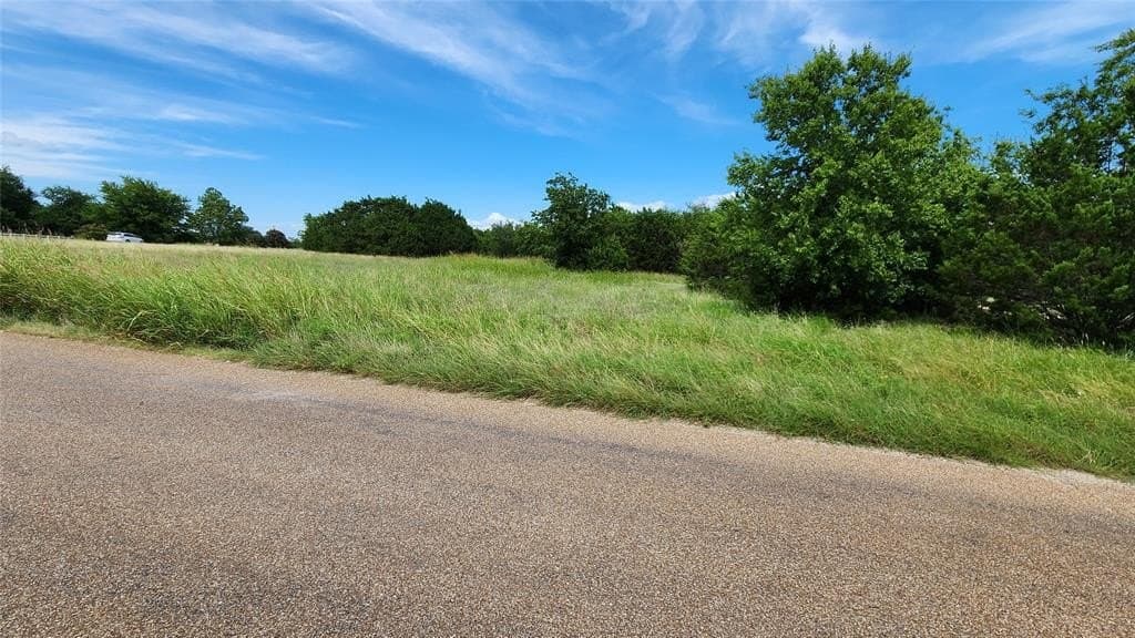 5.2 acres in Bosque County gallery image 3