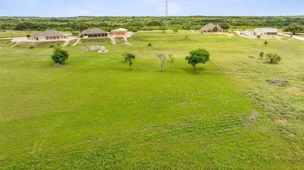 3.04 acres in Comanche County gallery image 2