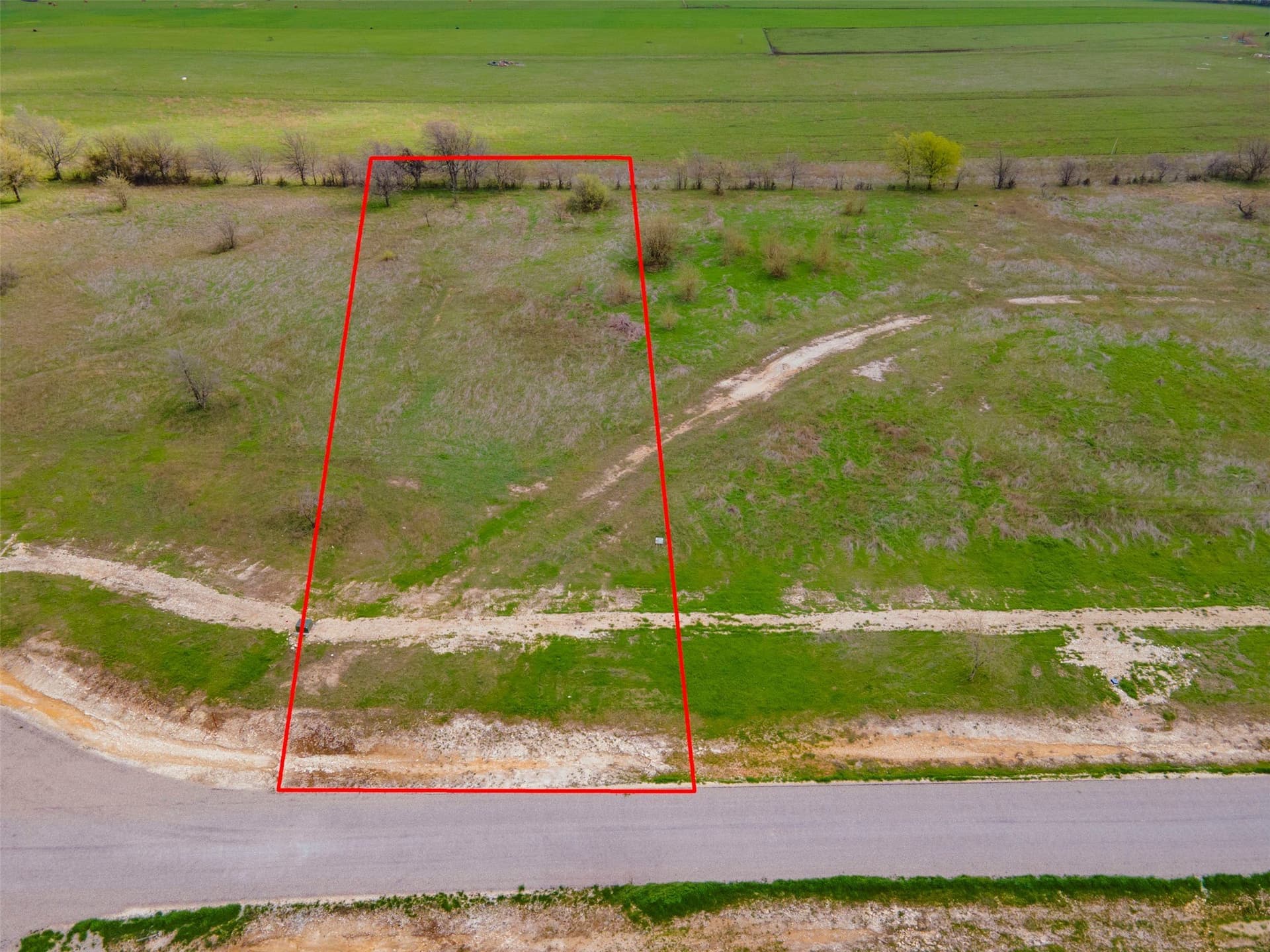 2 acres in Hill County - photo 2