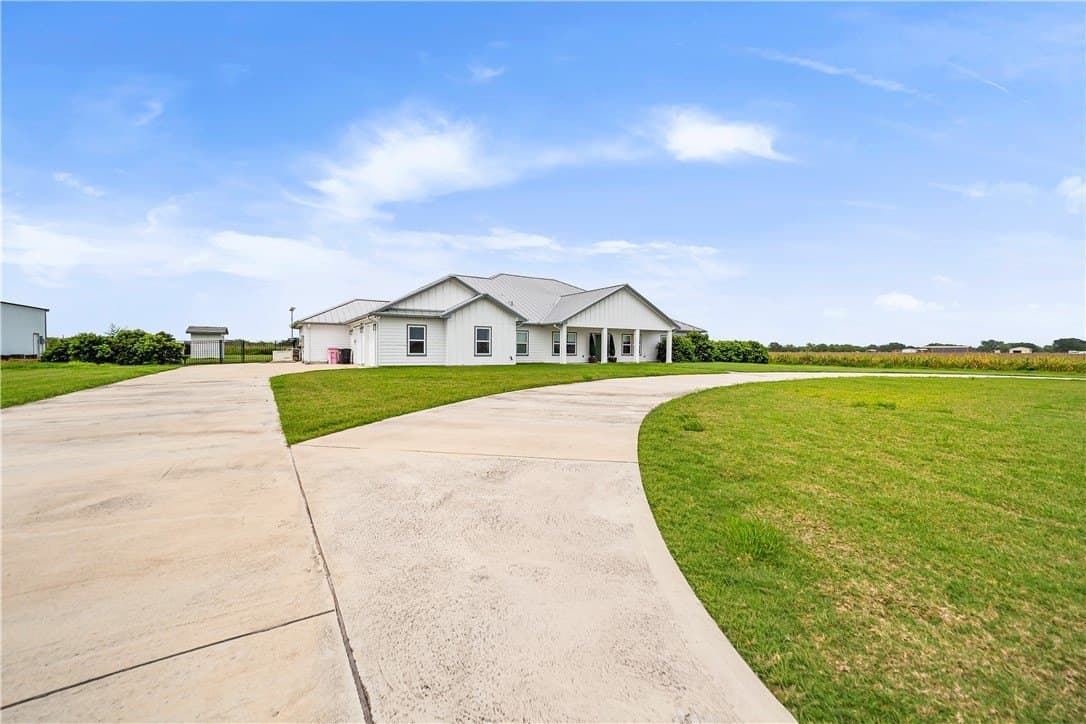 19 acres in San Patricio County gallery image 3