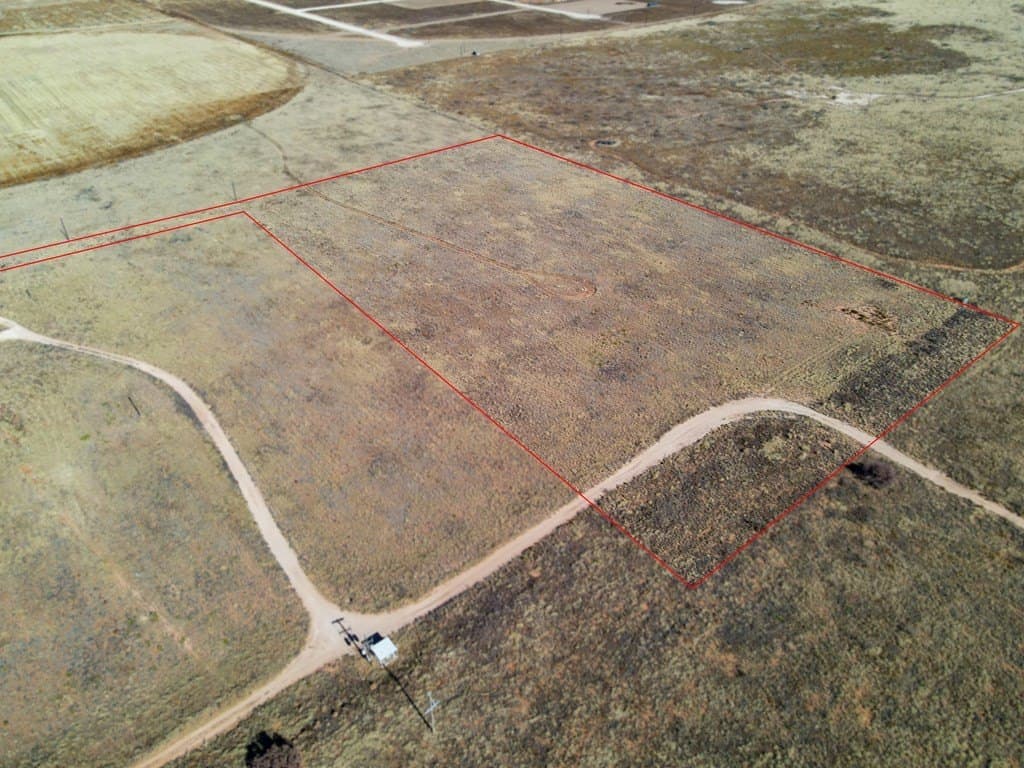 10.86 acres in Gaines County - photo 3