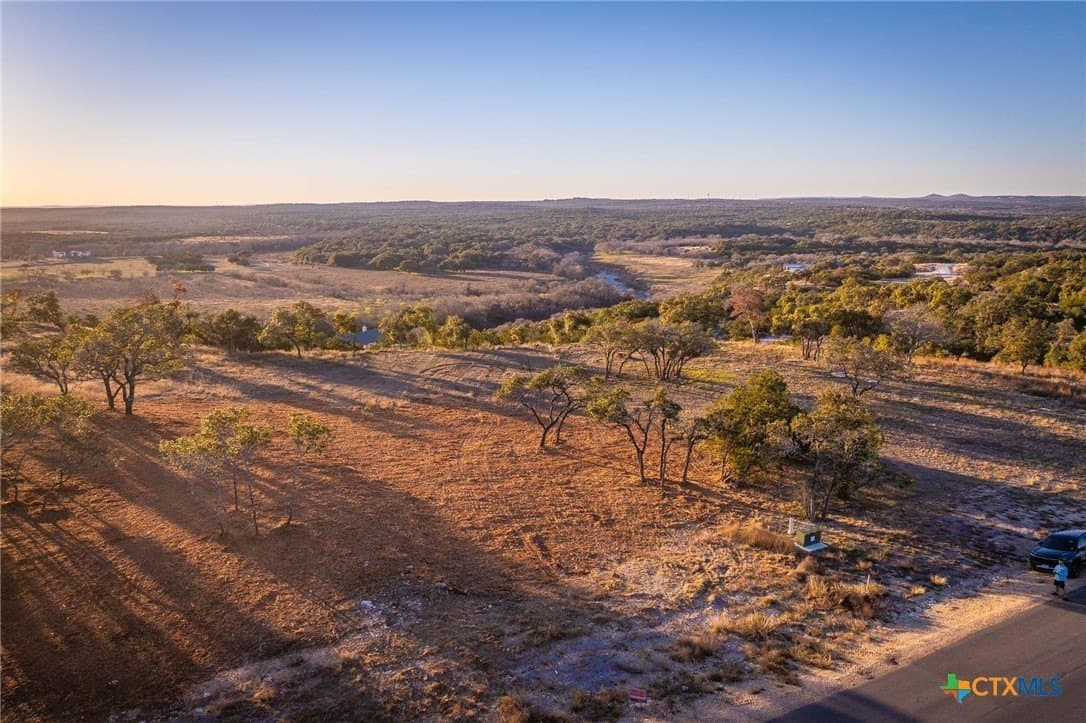 2.53 acres in Comal County - photo 2