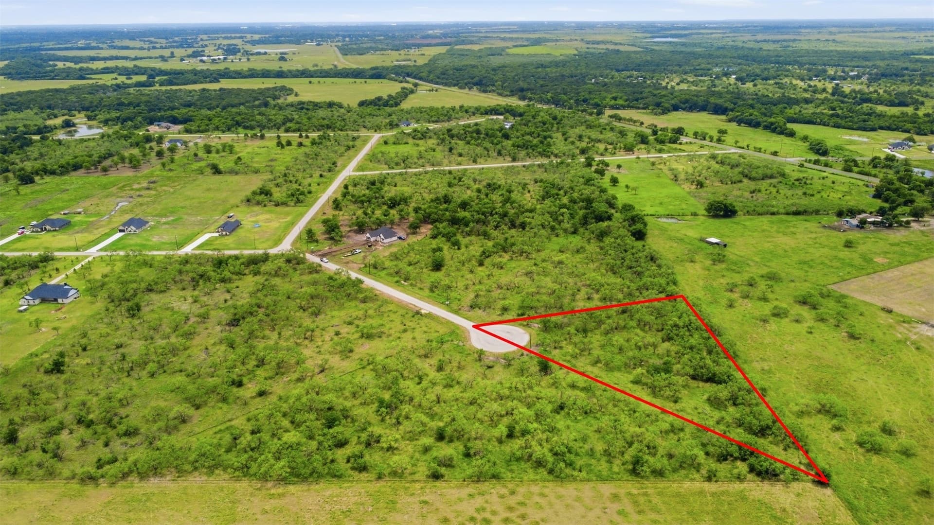 2.4 acres in Navarro County gallery image 2