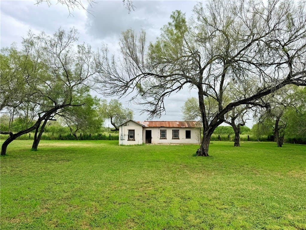 81,457 acres in Kleberg County - photo 31