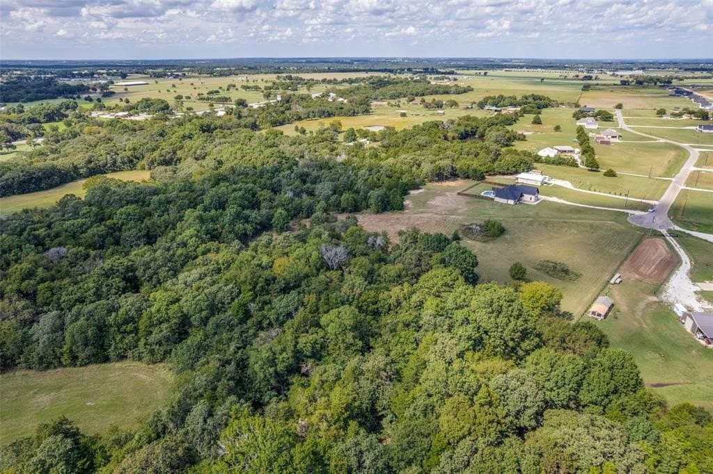 7.36 acres in Grayson County