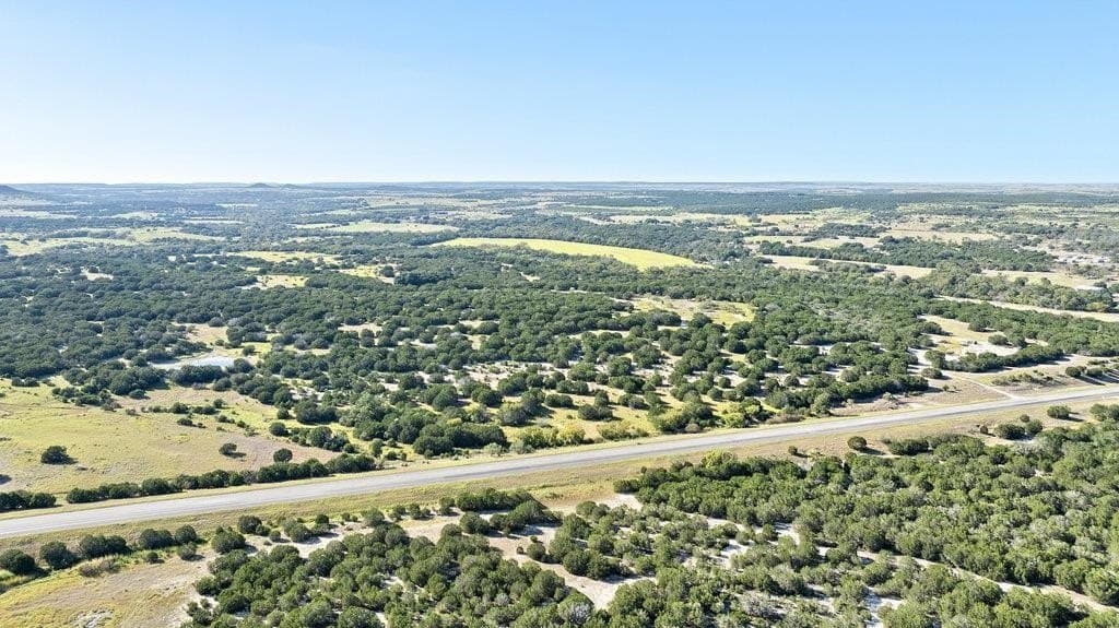 386.41 acres in Lampasas County gallery image 4