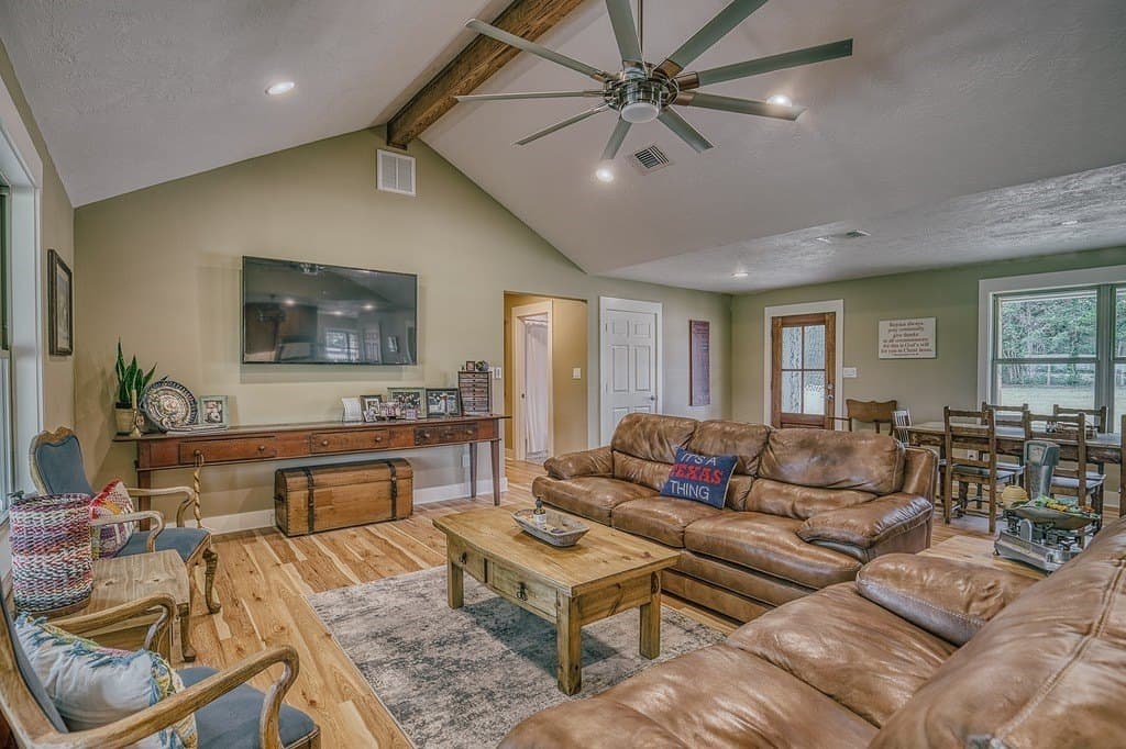 2.14 acres in Washington County gallery image 3