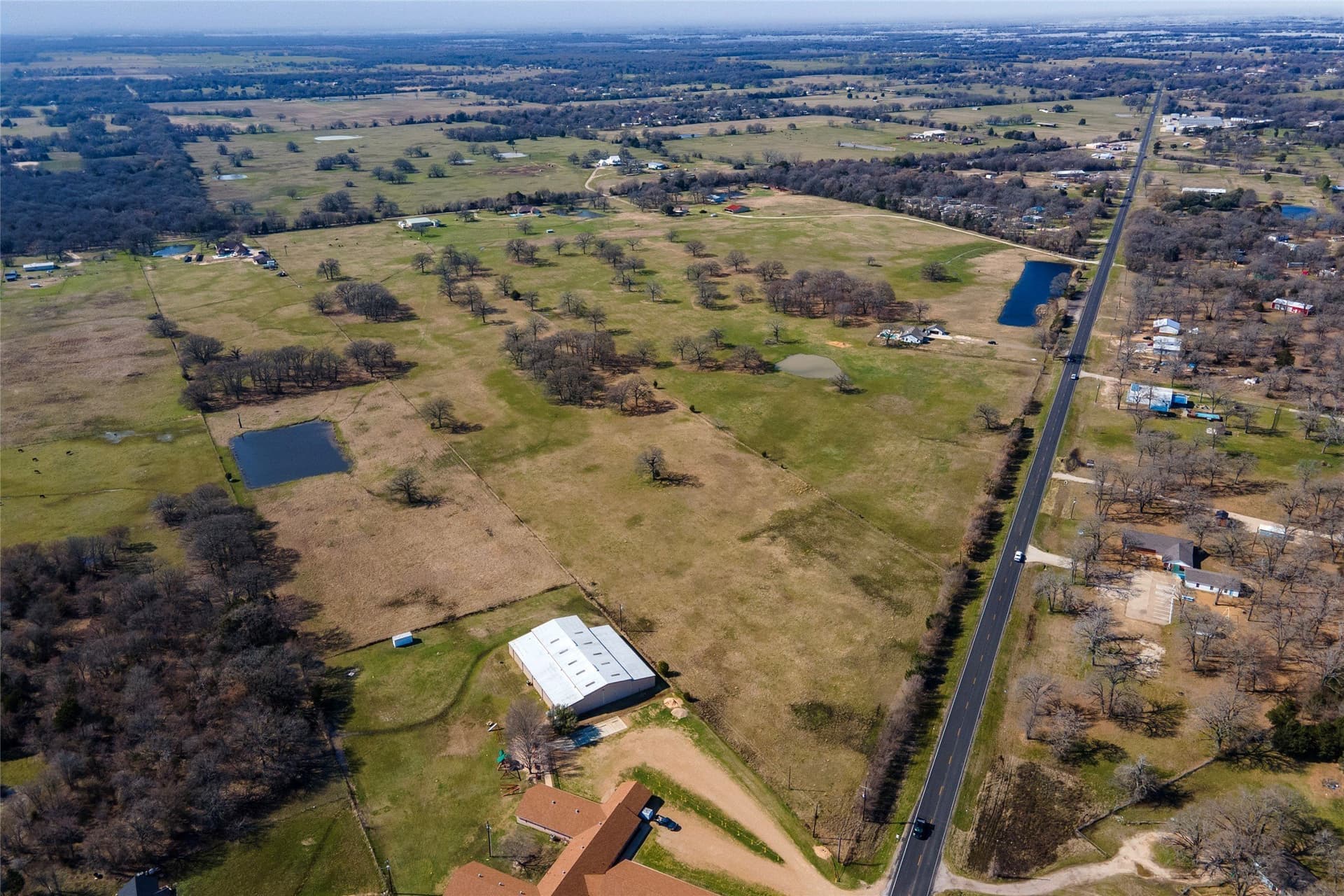 10.92 acres in Henderson County gallery image 2