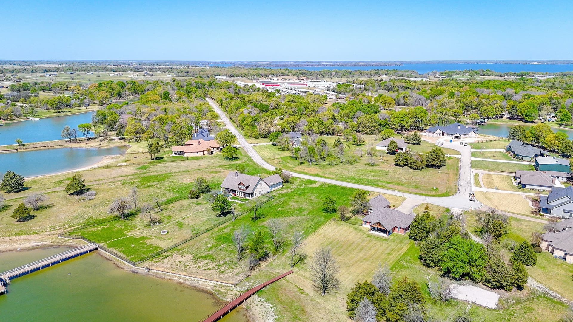 0.82 acres in Navarro County - photo 30