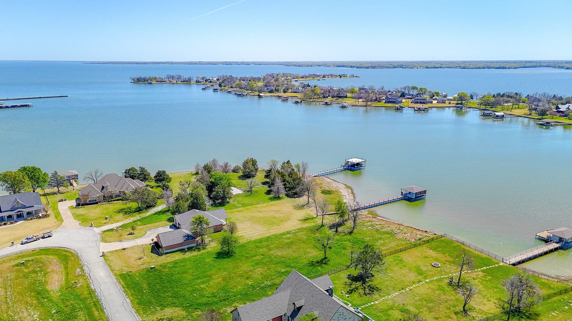 0.82 acres in Navarro County - photo 4